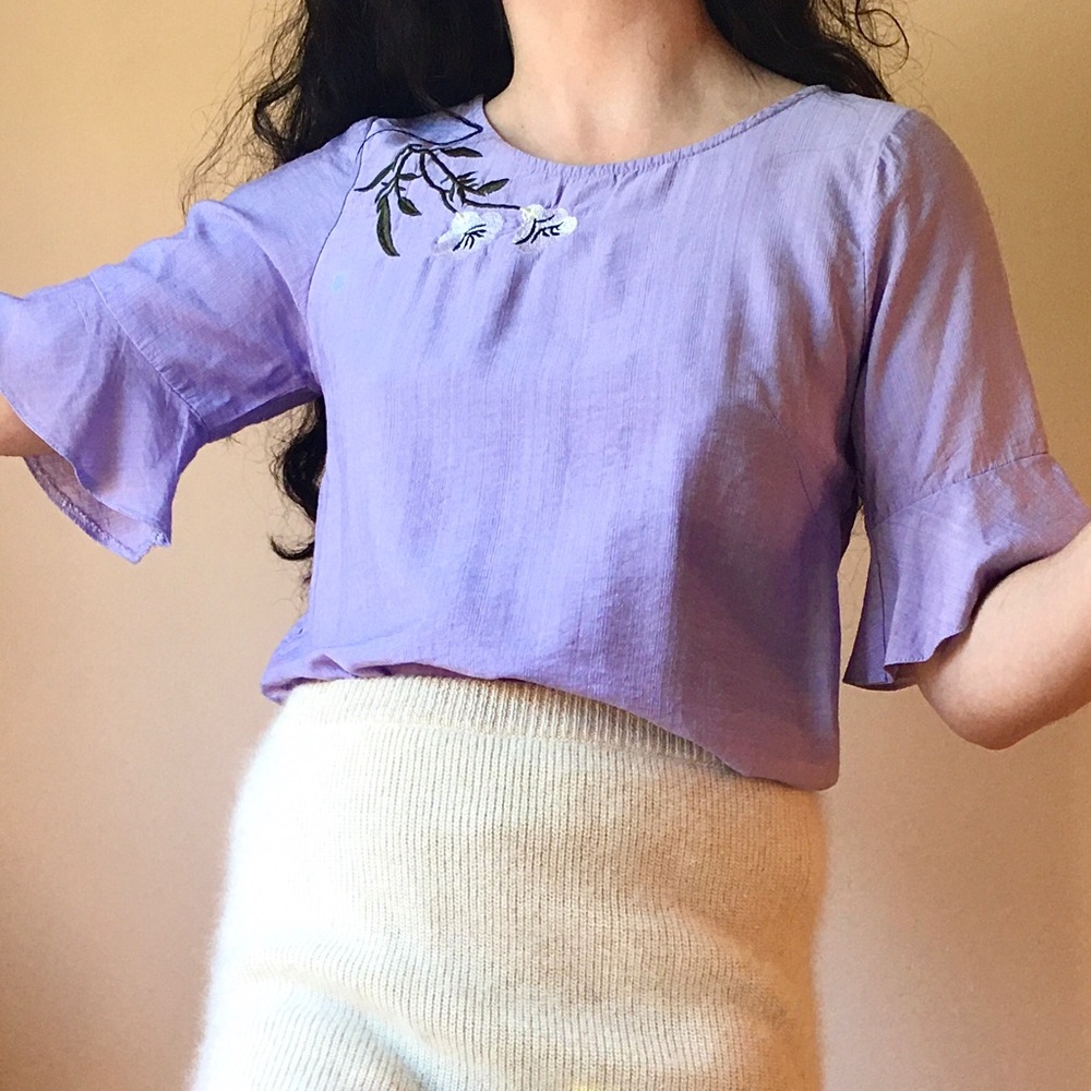 💜 Vtg Lilac Top 💜
